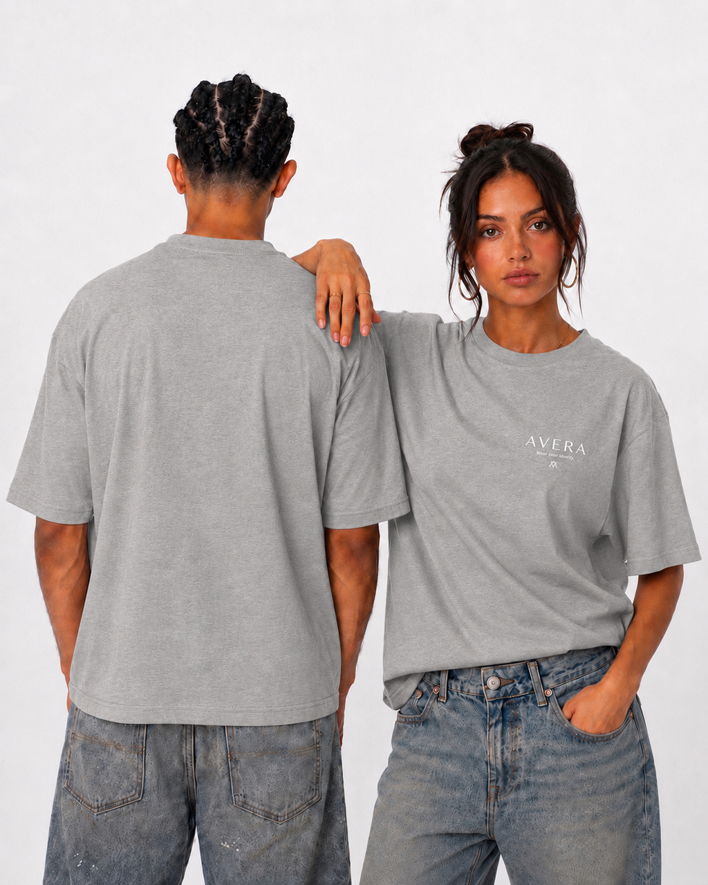 T-shirt AVERA Essentials — Gris